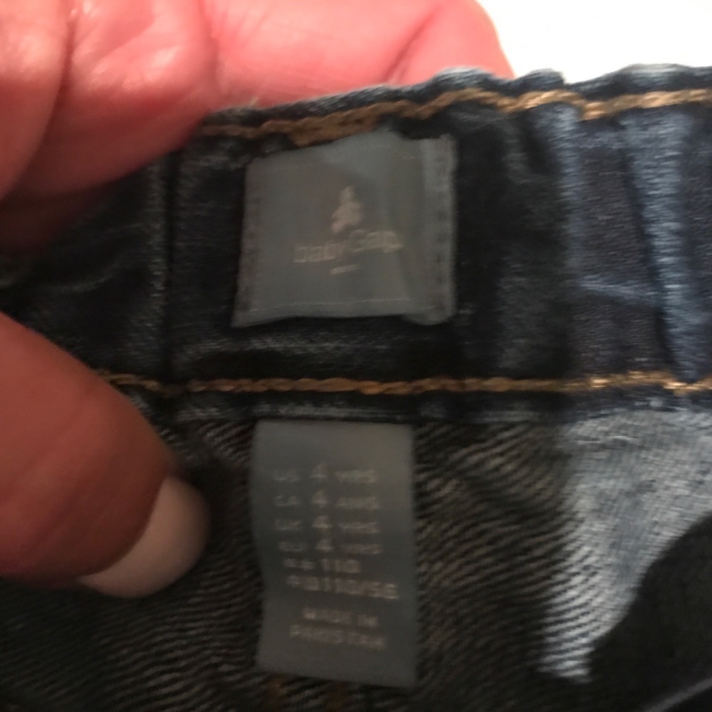 🎈Baby Gap Distressed Jeans 👖 - Picture 5 of 6